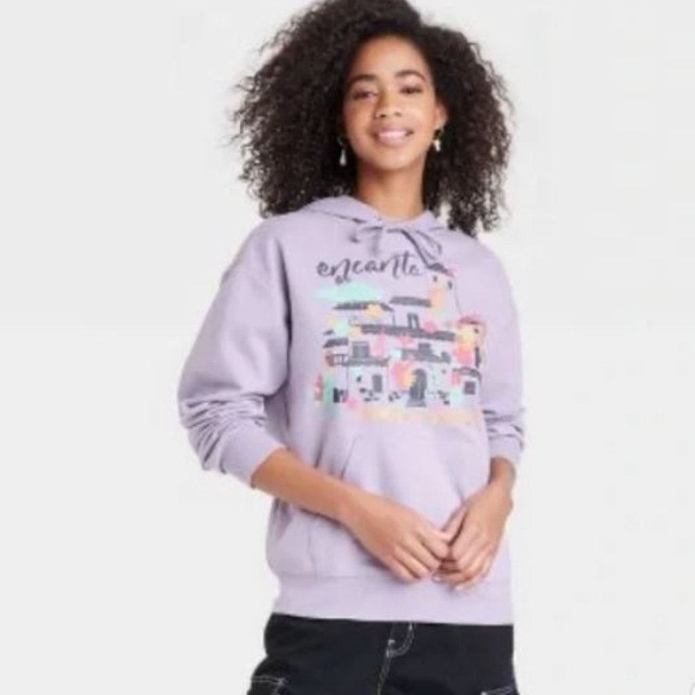 NWT Disney’s Encanto sweatshirt hoodie, Size Large